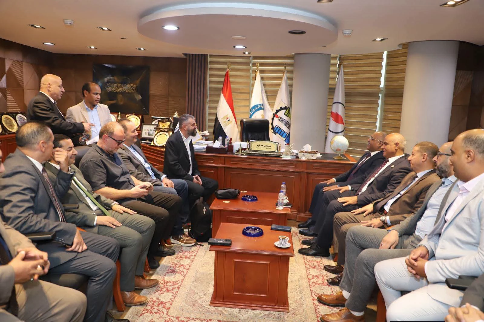 نقابة البترول تبحث مع نظيرتها اليونانية آفاق التعاون المشترك وتبادل الخبرات